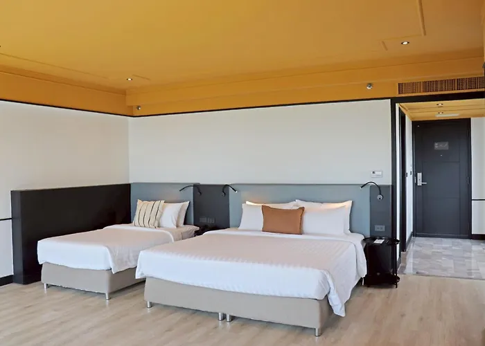 호텔 The Quarter Saphankhwai By Uhg - Close To Chatuchak Market, Krung Thep Aphiwat Terminal Station-bangsue Grand Station
