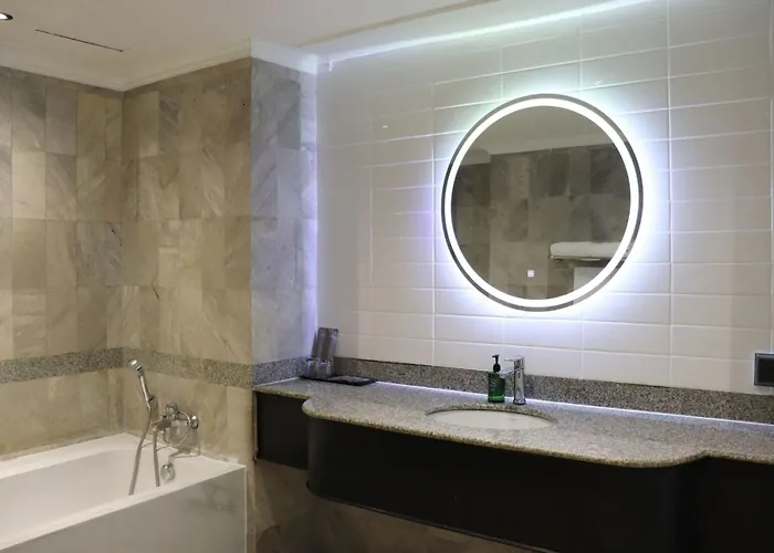 The Quarter Saphankhwai By Uhg - Close To Chatuchak Market, Krung Thep Aphiwat Terminal Station-bangsue Grand Station 호텔