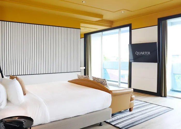 호텔 The Quarter Saphankhwai By Uhg - Close To Chatuchak Market, Krung Thep Aphiwat Terminal Station-bangsue Grand Station