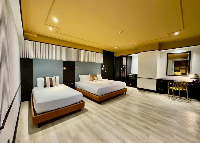 The Quarter Saphankhwai By Uhg - Close To Chatuchak Market, Krung Thep Aphiwat Terminal Station-bangsue Grand Station