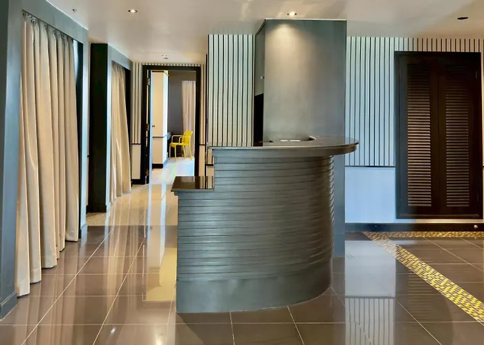 The Quarter Saphankhwai By Uhg - Close To Chatuchak Market, Krung Thep Aphiwat Terminal Station-bangsue Grand Station 방콕