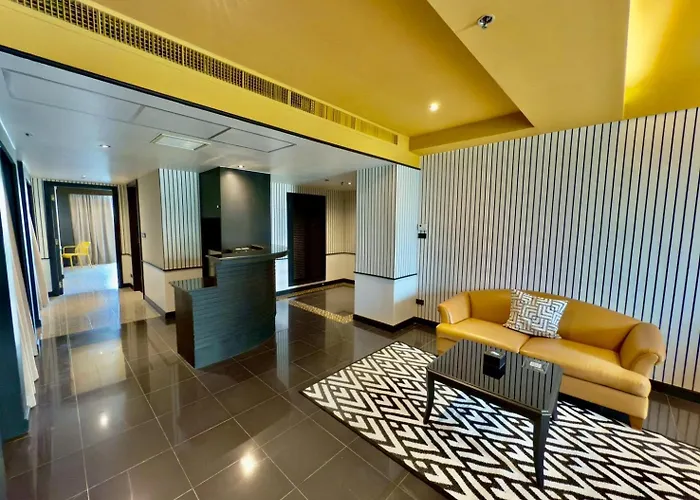 The Quarter Saphankhwai By Uhg - Close To Chatuchak Market, Krung Thep Aphiwat Terminal Station-bangsue Grand Station 호텔 4*