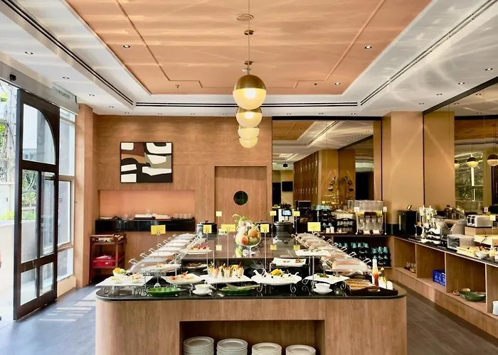 호텔 The Quarter Saphankhwai By Uhg - Close To Chatuchak Market, Krung Thep Aphiwat Terminal Station-bangsue Grand Station 방콕