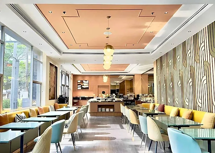 מלון The Quarter Saphankhwai By Uhg - Close To Chatuchak Market, Krung Thep Aphiwat Terminal Station-bangsue Grand Station 4*